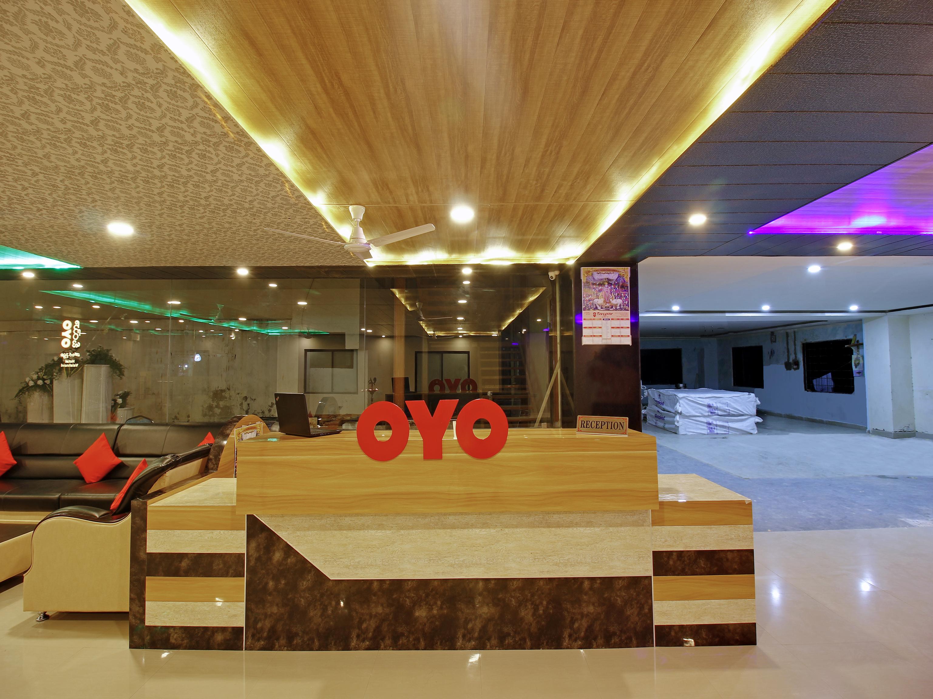 Capital O Hotel Vaishnavi Secunderabad Exterior photo